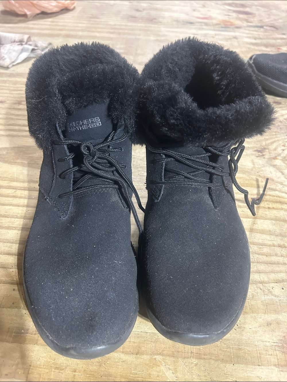 Skechers Black Faux-Fur Lace-Up Winter Boots